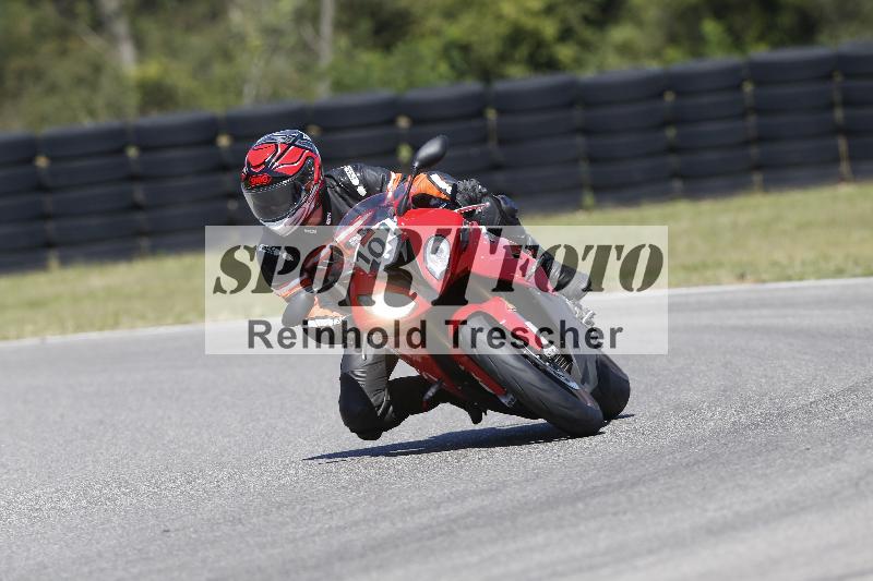 /Archiv-2025/48 25.08.2025 Cornu Master School ADR/blau-bleu/101